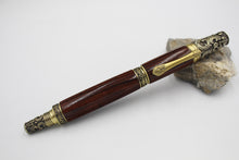 Lade das Bild in den Galerie-Viewer, Viktorian Füller Veilchenholz