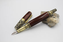 Lade das Bild in den Galerie-Viewer, Viktorian Füller Veilchenholz