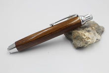 Lade das Bild in den Galerie-Viewer, Bleistift 5,5 mm Goldregen dunkel